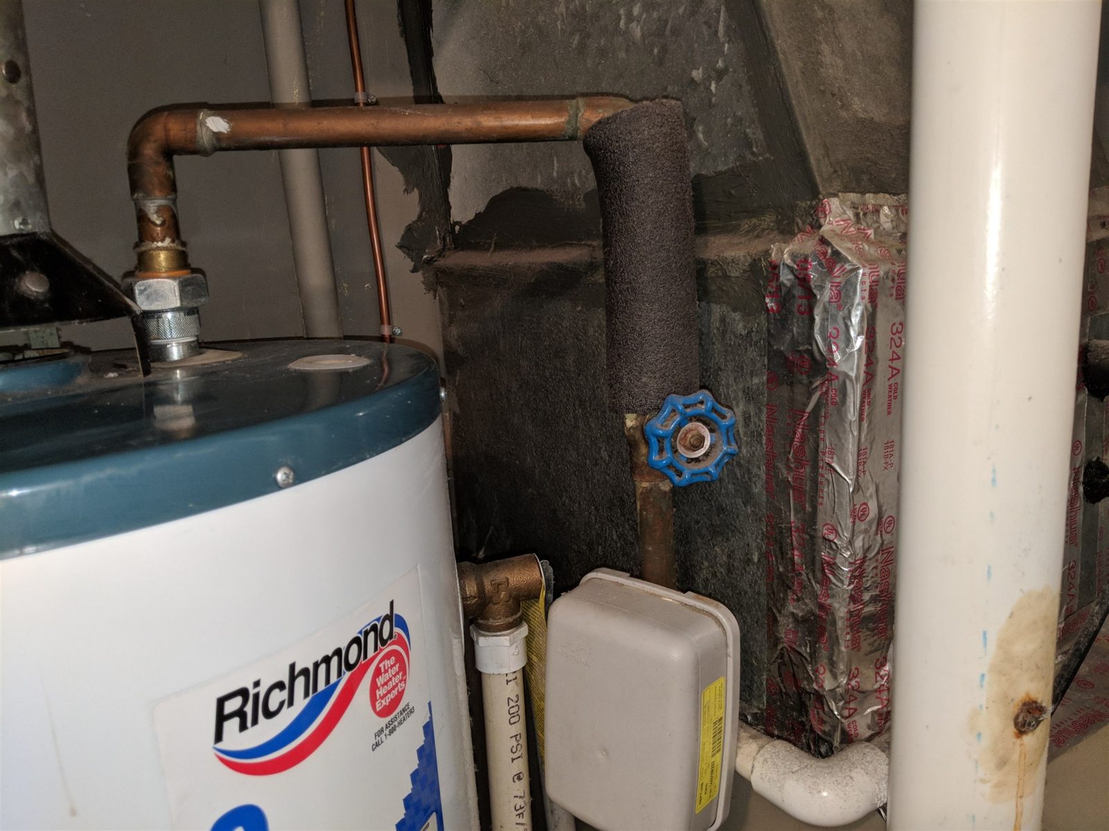 Water heater · Gas tank